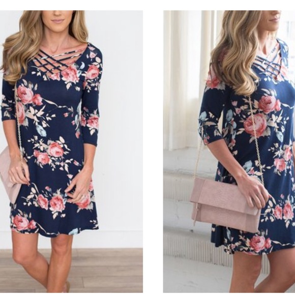 Sold out / Floral Print Criss Cross Casual Dress - Picture 2 of 4